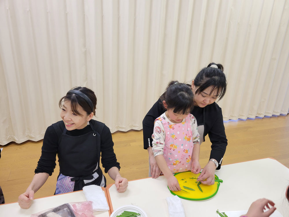 親子クッキングを楽しみました(くま組)2